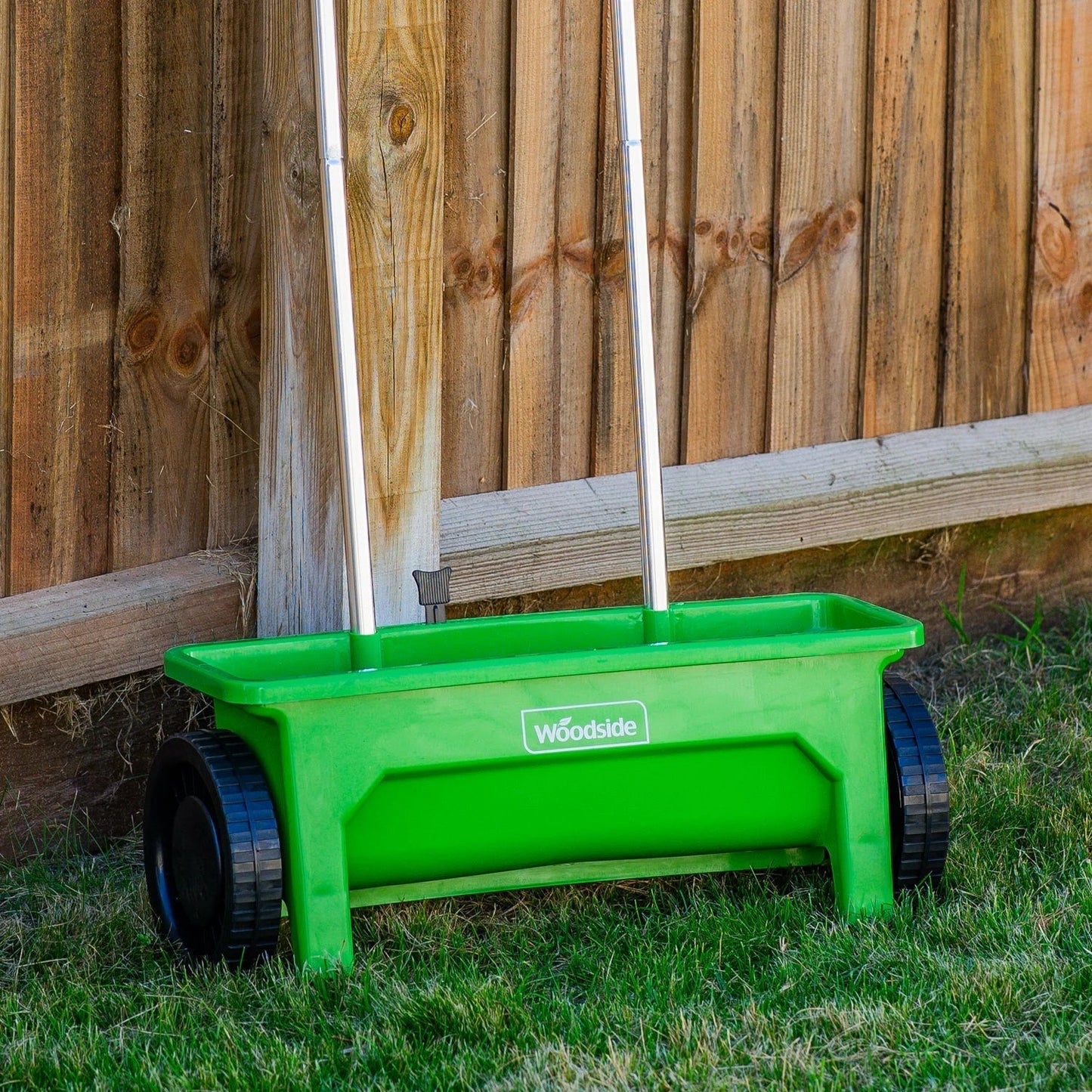 aleccur 12L Garden Lawn Seed/Fertiliser Spreader Grass Weed Feed Salt Gritter